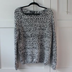 ✿ Soft & Fuzzy Black and White Marble Sweater ✿